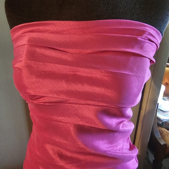 Dress - Picture 2 of 5